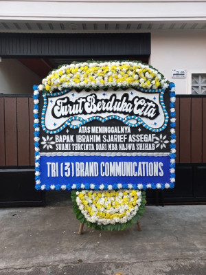Papan Bunga Duka di Selaprang